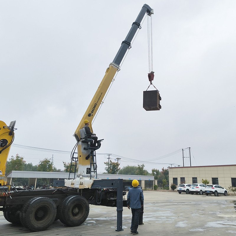10 ton truck mounted crane,SQS250A-4 truck crane,hydraulic loader crane ,heavy duty boom truck,mobile truck crane
