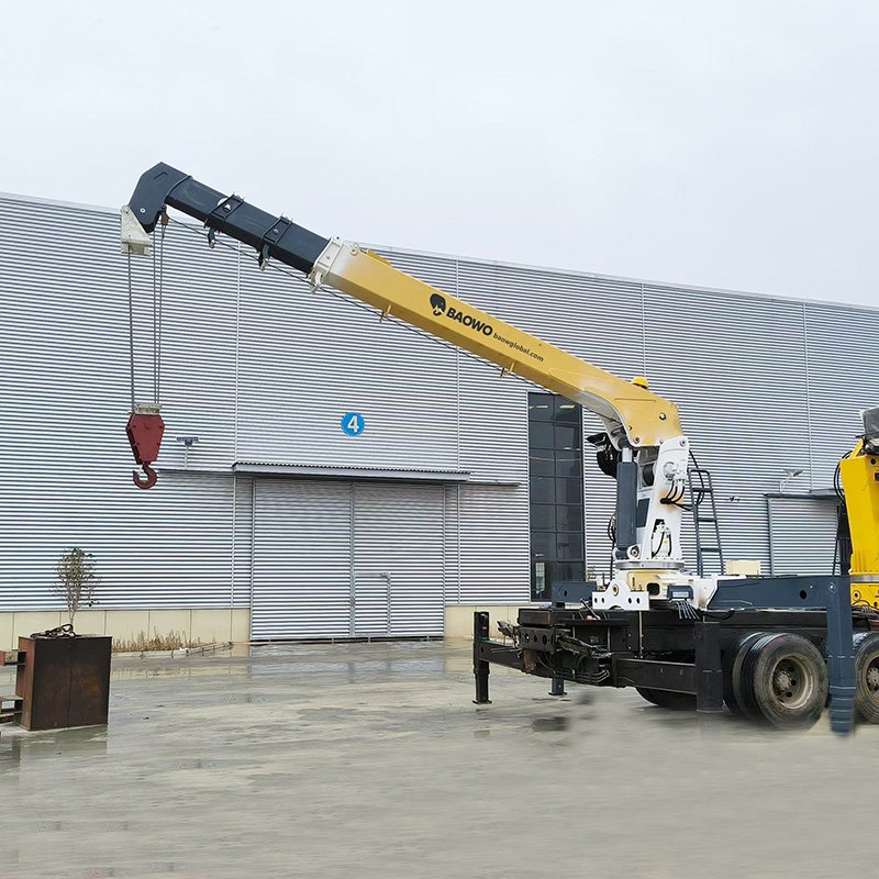 10 Ton Truck-Mounted Crane SQS250A-4 | Heavy-Duty Hydraulic Loader Crane for Construction, Logistics & Utility Projects - Image 5