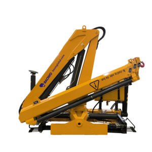 SQZ68B-3 crane, folding boom crane, 3.2 ton hydraulic crane, 6.8 t·m lifting moment, 28MPa truck crane