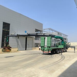 SQZ700A-7 folding boom crane，67.5 t·m hydraulic crane，30 ton truck mounted crane，33 MPa high-pressure crane，Ultra heavy-duty folding crane，BaoWo hydraulic crane，Offshore lifting crane 67.5 t·m，High-flow 90 L/min crane