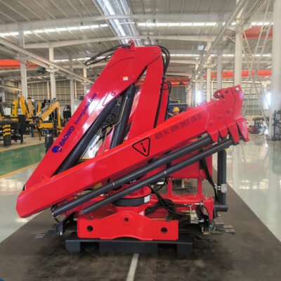 SQZ68B-3 specifications, best 3.2 ton truck crane for sale, 850mm installation folding crane, 28MPa high-pressure crane price