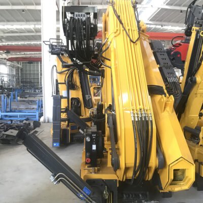 SQZ350A-4 Folding Boom Crane，35 t·m Hydraulic Crane，16 Ton Truck Mounted Crane，Heavy Duty Folding Crane，BaoWo SQZ350A-4，30 MPa High Pressure Crane，63 L/min Hydraulic Flow Crane，Industrial Lifting Equipment 16 ton